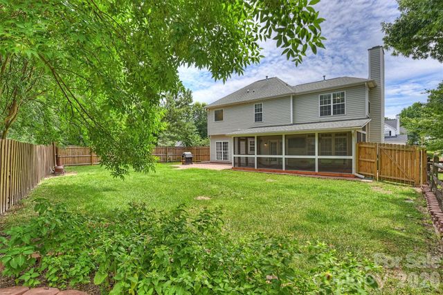 6311 Tunston Lane, Charlotte, NC 28269