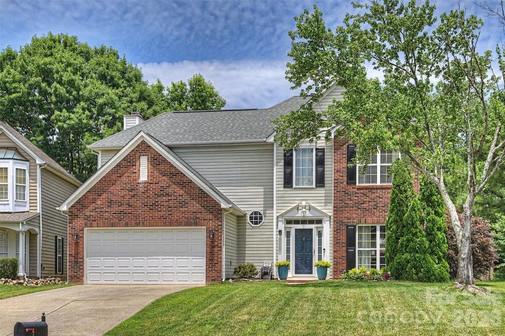 6311 Tunston Lane, Charlotte, NC 28269