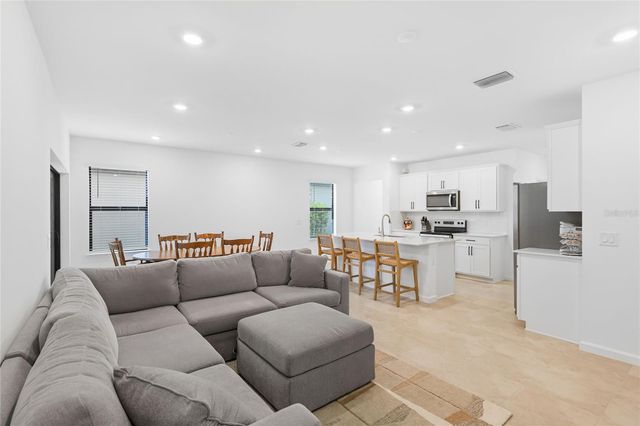 6587 SILVERSTAR DRIVE, Sarasota, FL 34240