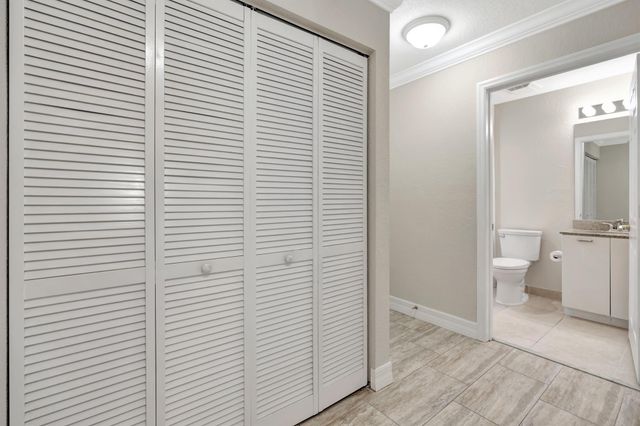 40 SE Sedona Circle 104, Stuart, FL 34994