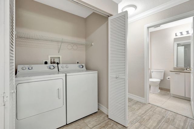 40 SE Sedona Circle 104, Stuart, FL 34994