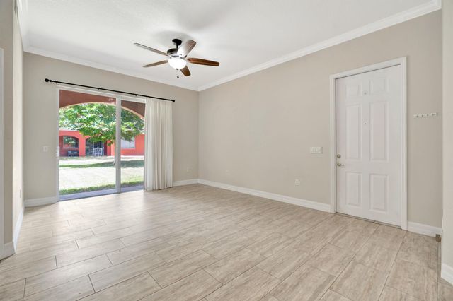 40 SE Sedona Circle 104, Stuart, FL 34994