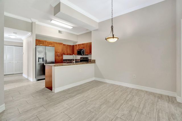 40 SE Sedona Circle 104, Stuart, FL 34994