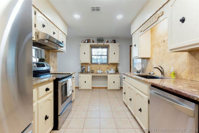 606 Chambers Drive, Mcalester, OK 74501