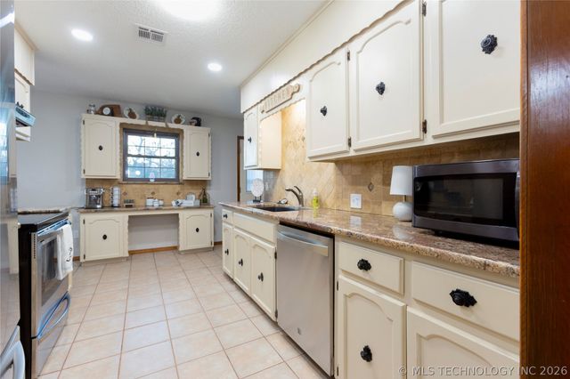 606 Chambers Drive, Mcalester, OK 74501