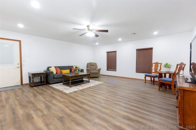 606 Chambers Drive, Mcalester, OK 74501