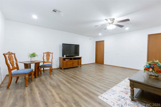 606 Chambers Drive, Mcalester, OK 74501