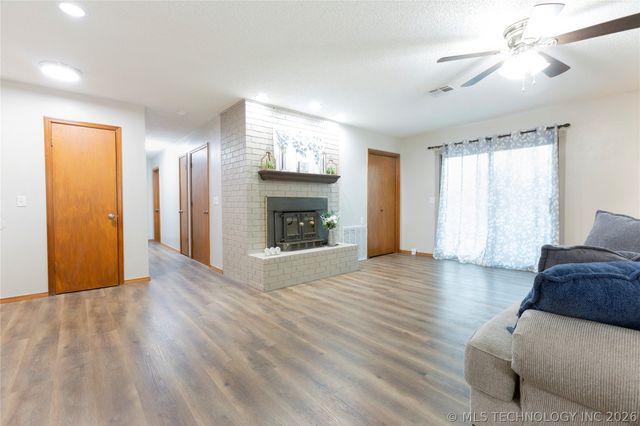 606 Chambers Drive, Mcalester, OK 74501