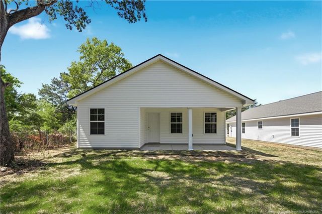 221 S Fifth Street, Spring Lake, NC 28390