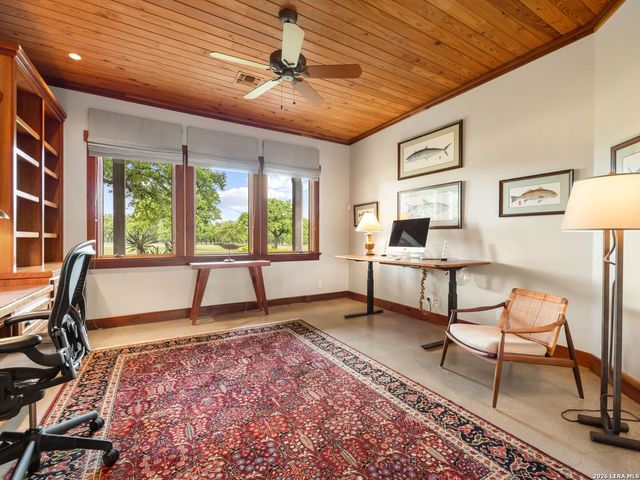 1163 Big Bend Ln, Fredericksburg, TX 78624