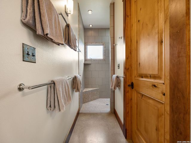 1163 Big Bend Ln, Fredericksburg, TX 78624
