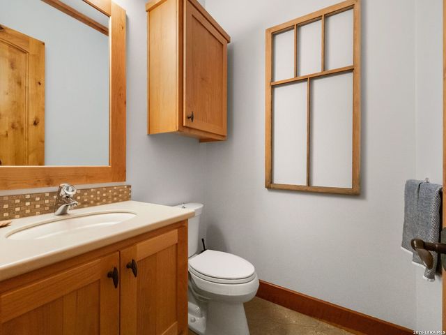 1163 Big Bend Ln, Fredericksburg, TX 78624