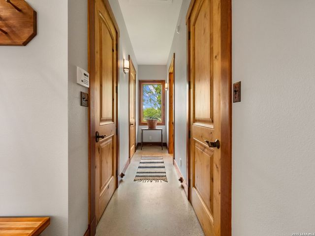 1163 Big Bend Ln, Fredericksburg, TX 78624
