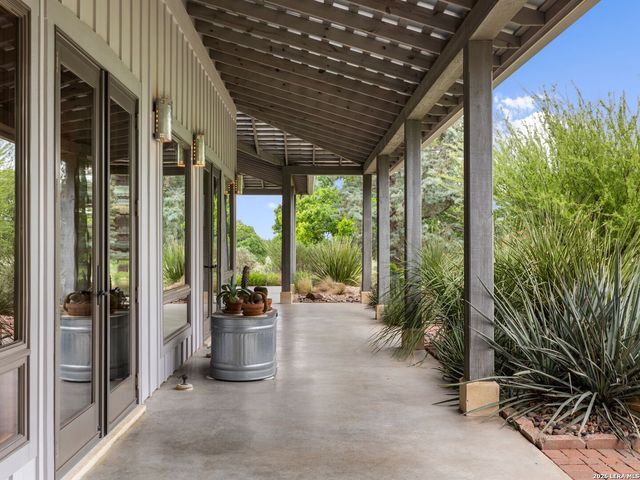 1163 Big Bend Ln, Fredericksburg, TX 78624