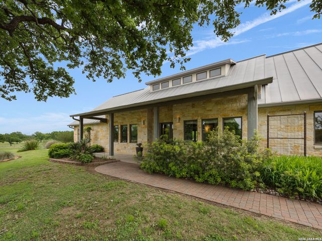 1163 Big Bend Ln, Fredericksburg, TX 78624