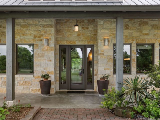 1163 Big Bend Ln, Fredericksburg, TX 78624