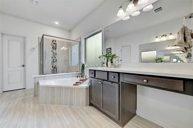 303 Cherrystone LOOP, Buda, TX 78610