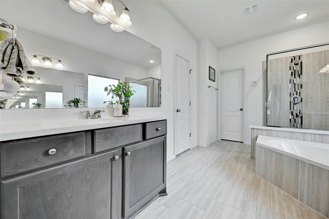 303 Cherrystone LOOP, Buda, TX 78610