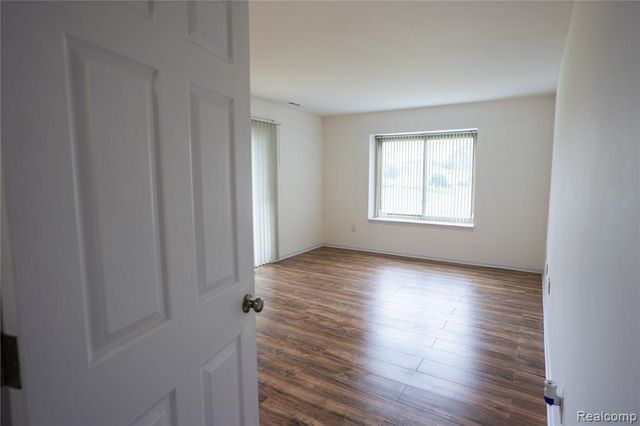 45302 Manor Drive, Utica, MI 48317