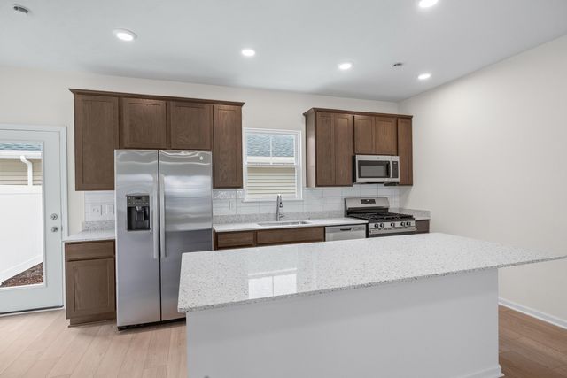 13069 Carolina Street, Crown Point, IN 46307