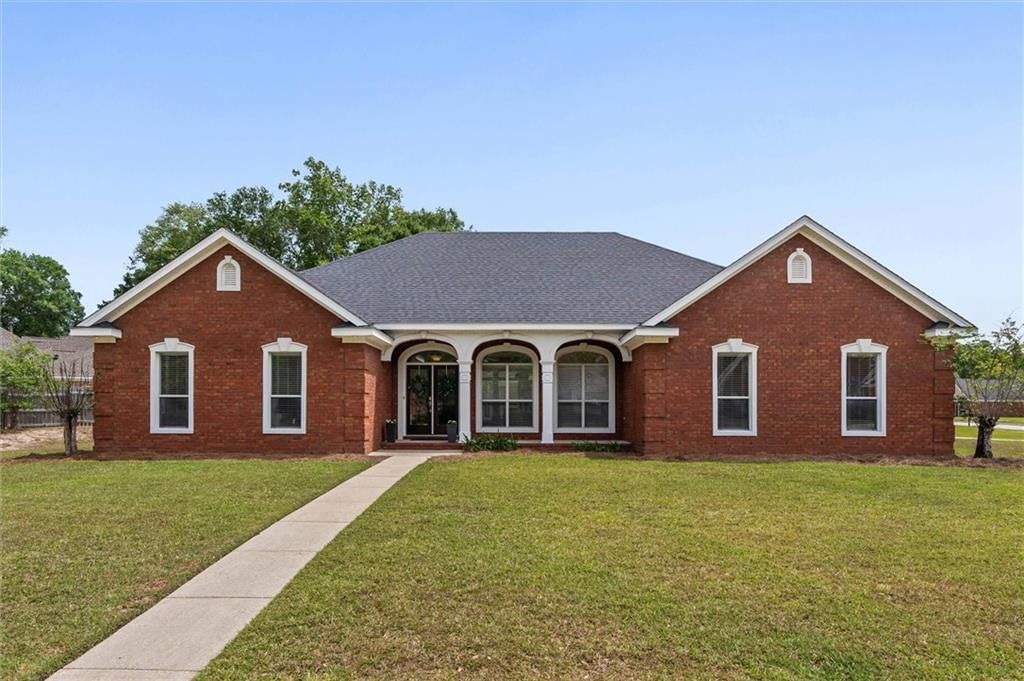 6638 Lubarrett Way S, Mobile, AL 36695