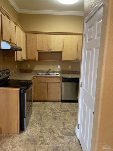 542 S 72nd Ave C, Pensacola, FL 32506