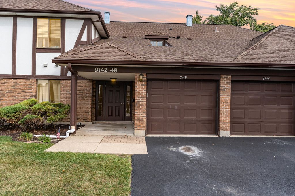 9148 Clairmont Court 9148, Orland Park, IL 60462
