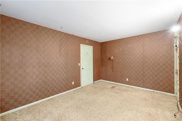 1896 Olde Village Run, Dunwoody, GA 30338