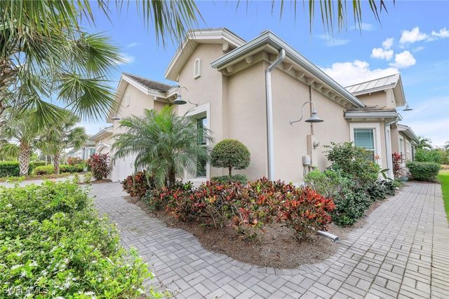 5831 Haiti DR, Naples, FL 34113