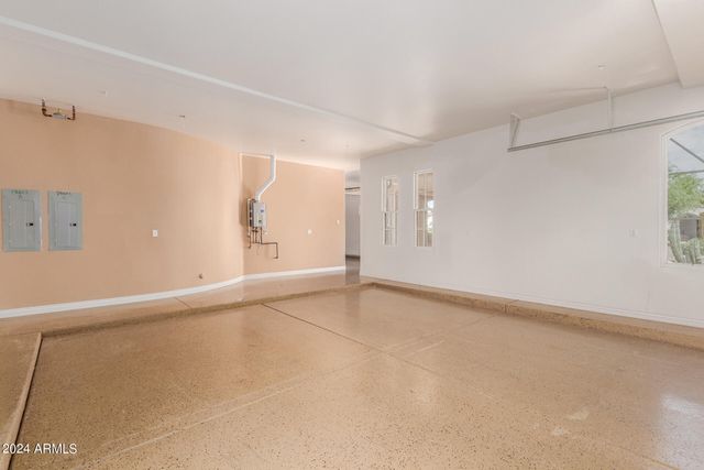 6215 E TURQUOISE Avenue, Paradise Valley, AZ 85253