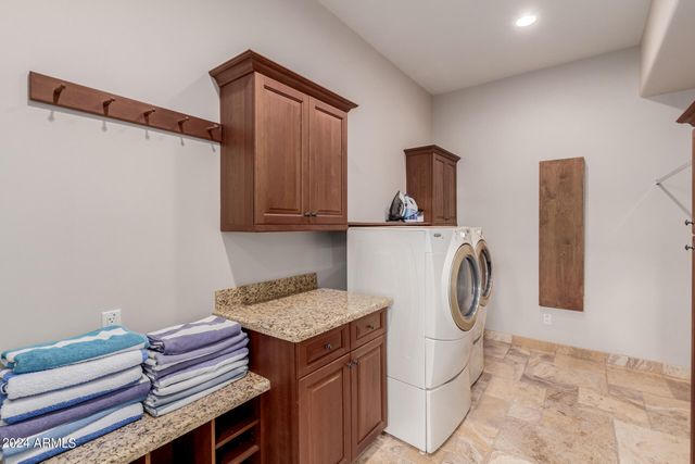 6215 E TURQUOISE Avenue, Paradise Valley, AZ 85253