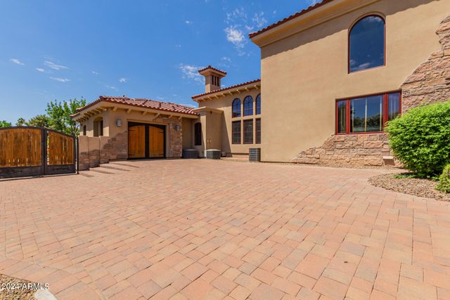 6215 E TURQUOISE Avenue, Paradise Valley, AZ 85253