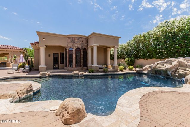 6215 E TURQUOISE Avenue, Paradise Valley, AZ 85253