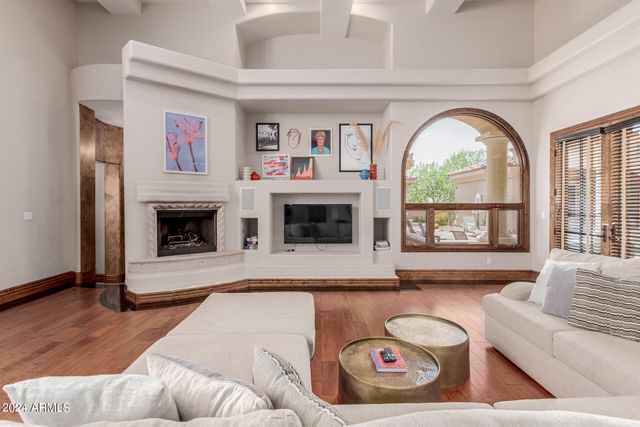 6215 E TURQUOISE Avenue, Paradise Valley, AZ 85253