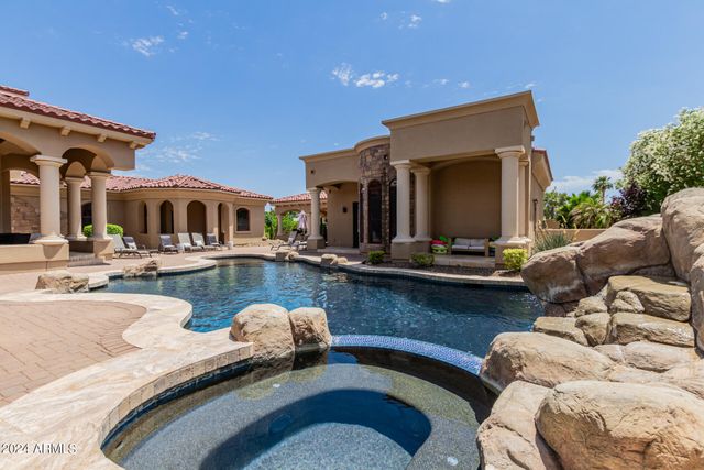 6215 E TURQUOISE Avenue, Paradise Valley, AZ 85253