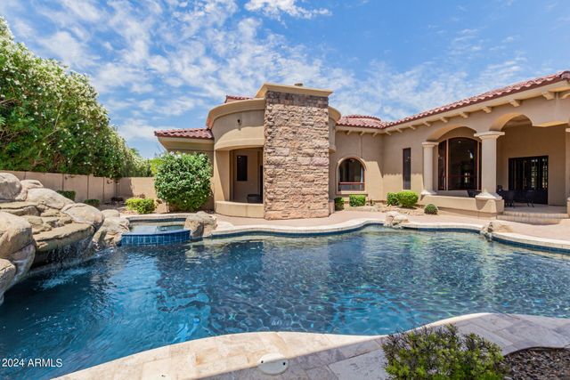 6215 E TURQUOISE Avenue, Paradise Valley, AZ 85253