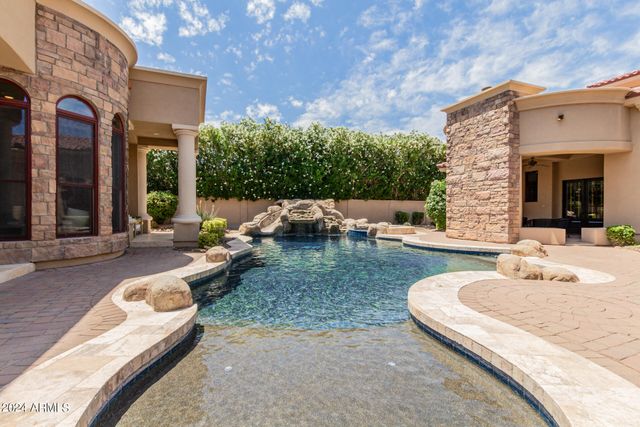 6215 E TURQUOISE Avenue, Paradise Valley, AZ 85253