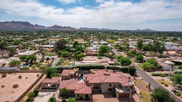6215 E TURQUOISE Avenue, Paradise Valley, AZ 85253