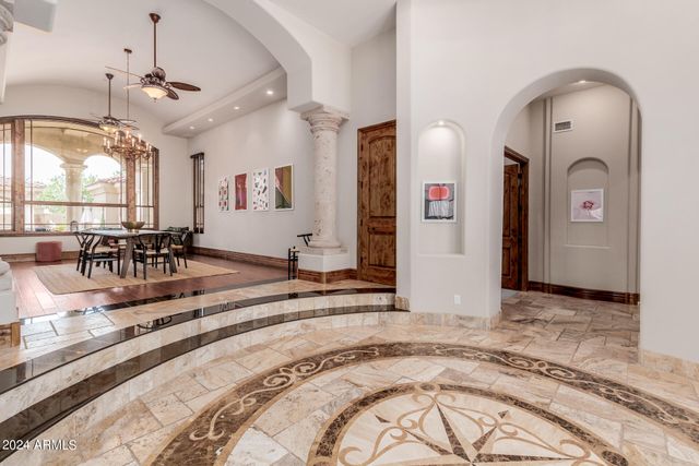 6215 E TURQUOISE Avenue, Paradise Valley, AZ 85253