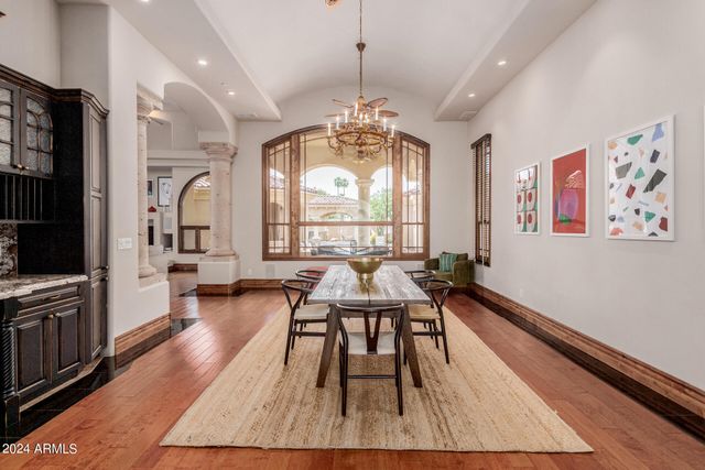 6215 E TURQUOISE Avenue, Paradise Valley, AZ 85253
