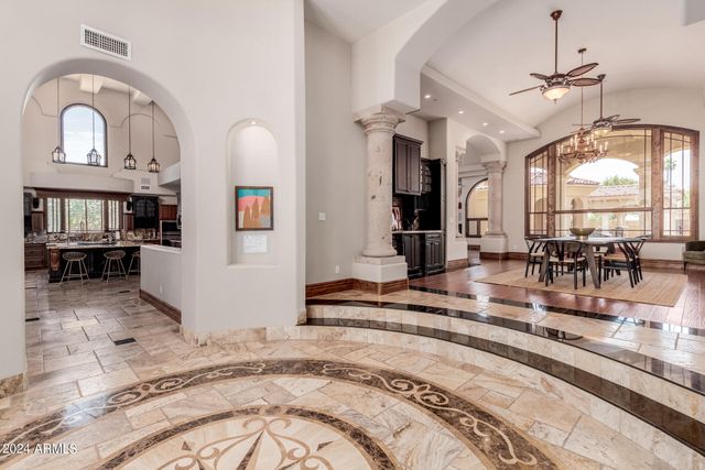 6215 E TURQUOISE Avenue, Paradise Valley, AZ 85253