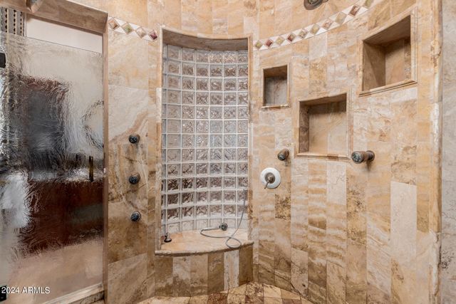 6215 E TURQUOISE Avenue, Paradise Valley, AZ 85253