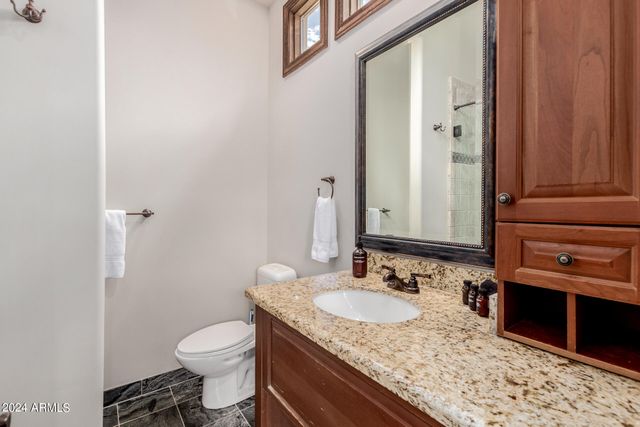 6215 E TURQUOISE Avenue, Paradise Valley, AZ 85253