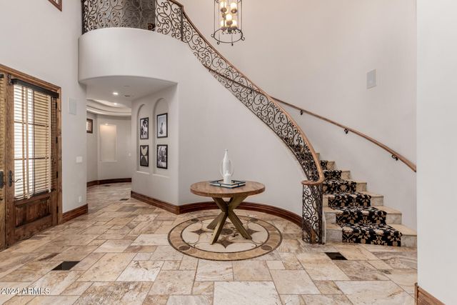 6215 E TURQUOISE Avenue, Paradise Valley, AZ 85253