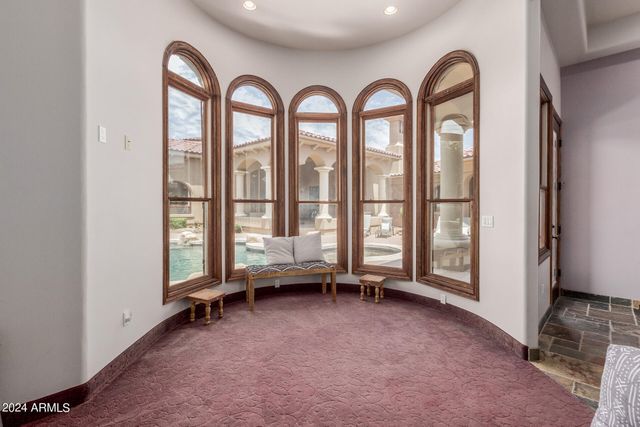 6215 E TURQUOISE Avenue, Paradise Valley, AZ 85253