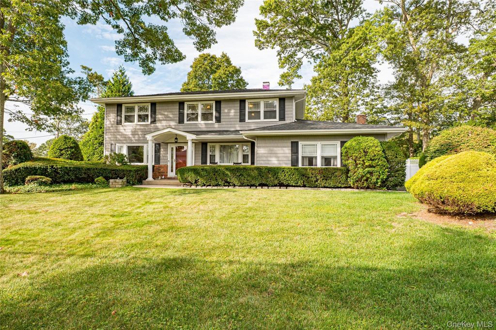 12 Ashford Drive, Lake Grove, NY 11755