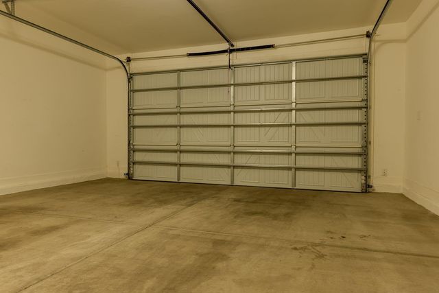 9701 E Spiral Avenue, Mesa, AZ 85212