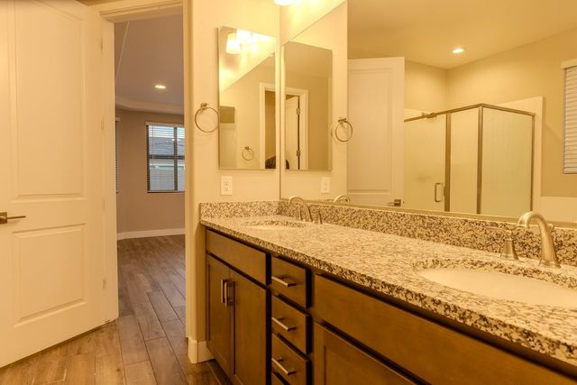 9701 E Spiral Avenue, Mesa, AZ 85212
