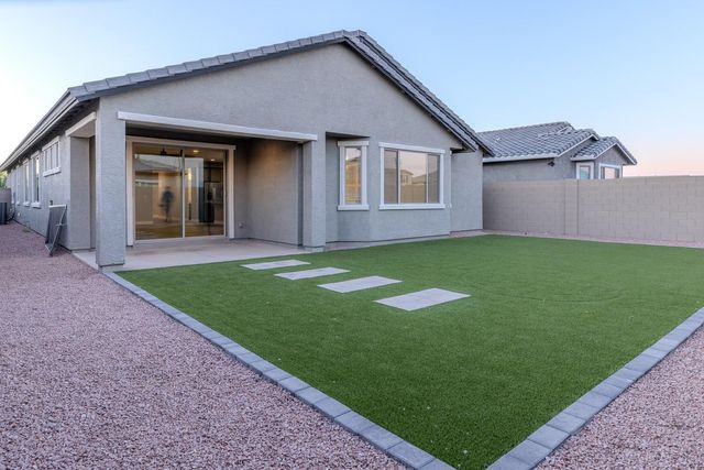 9701 E Spiral Avenue, Mesa, AZ 85212