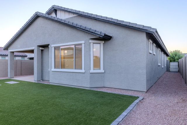 9701 E Spiral Avenue, Mesa, AZ 85212